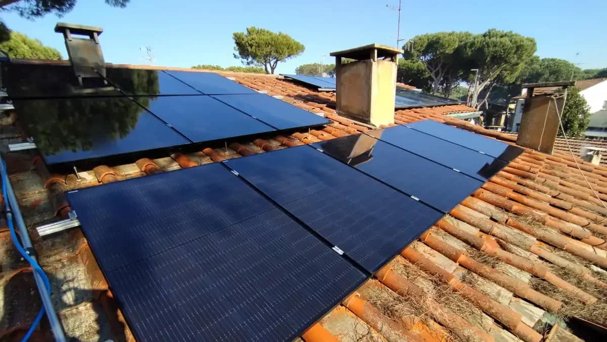 impianto-fotovoltaico-correggio