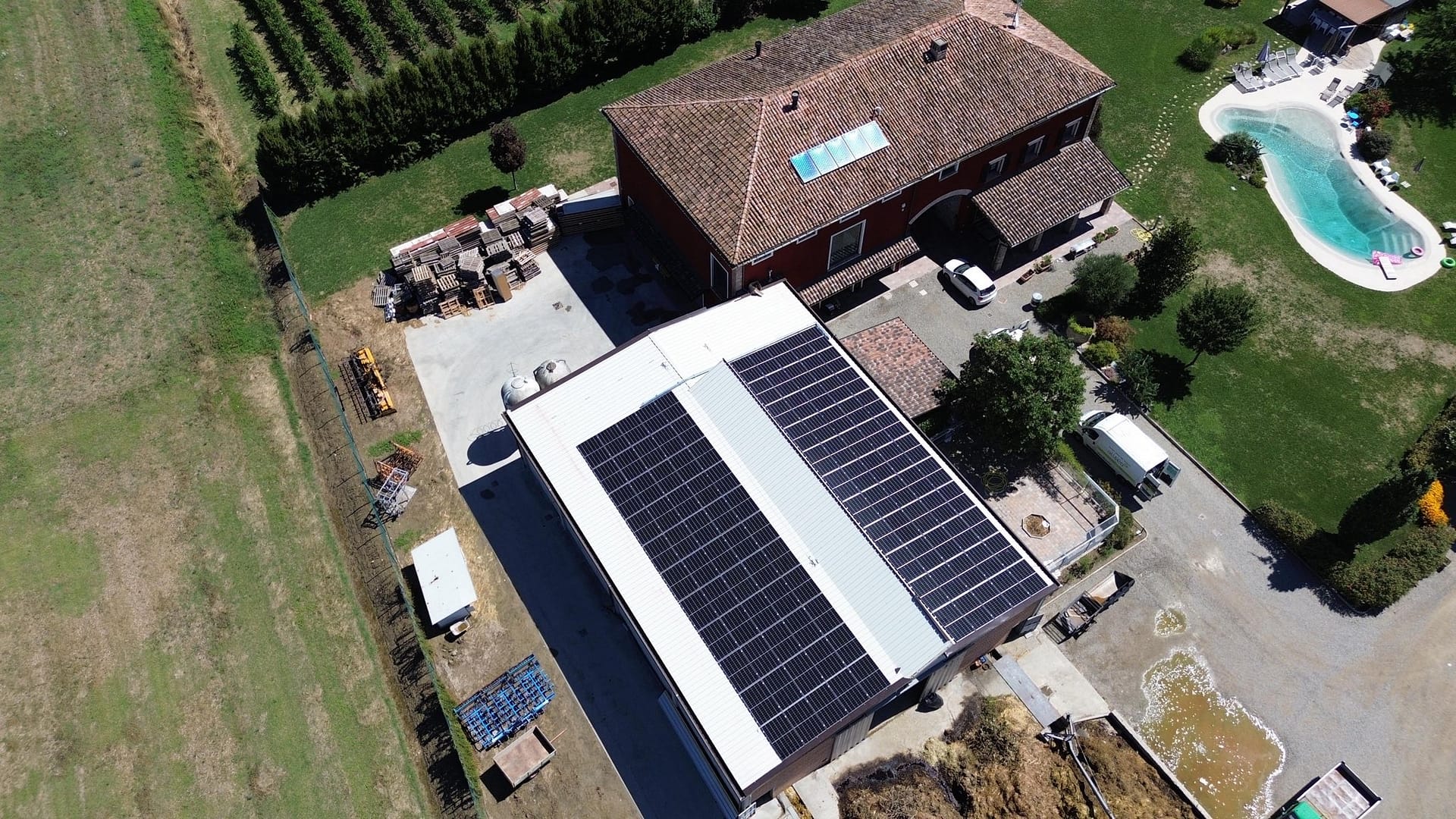 impianto-fotovoltaico-su-capannone