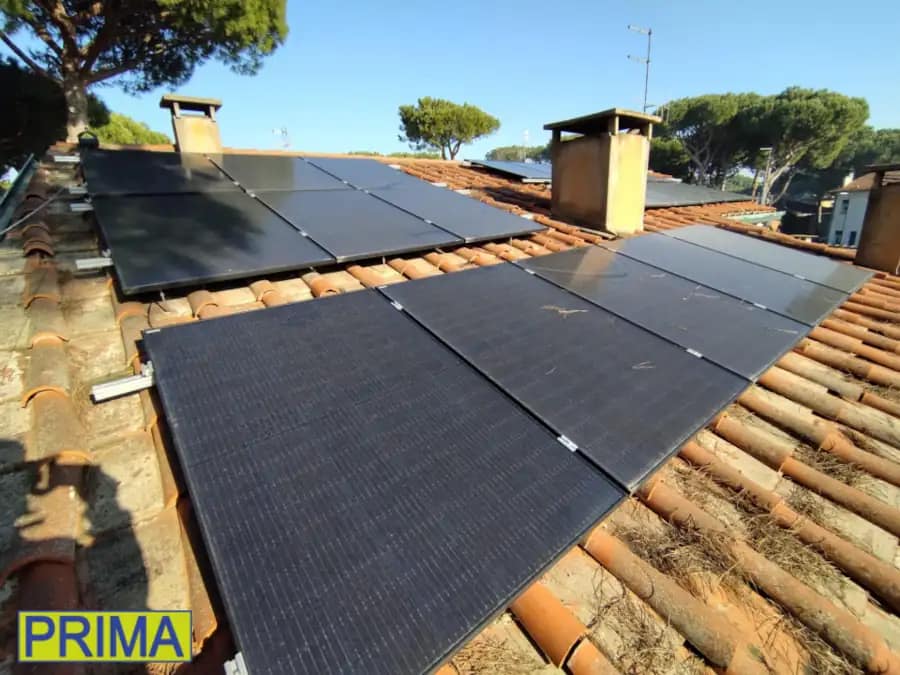 Impianto fotovoltaico prima della manutenzione modena